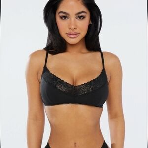 Savage X Fenty Black Lace Bralette